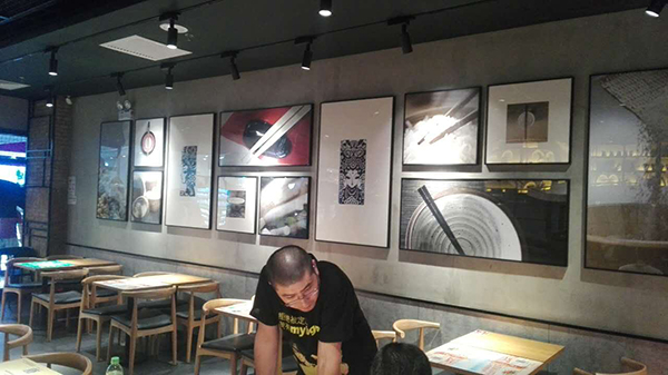 200平方復古風格餐飲店裝修設(shè)計案例